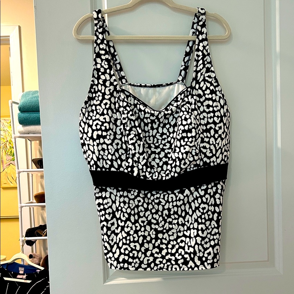 Lands' End Monochrome Tankini